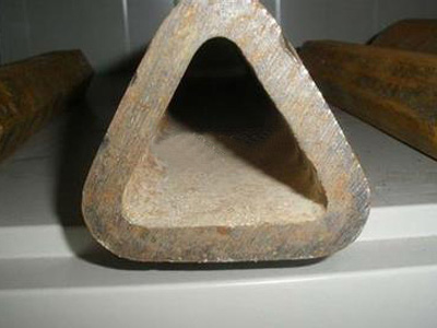 三角異型筦(guan)